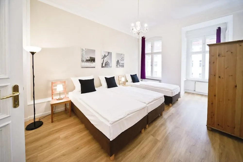 Old Town Apartments Zehdenicker Strasse Berlin