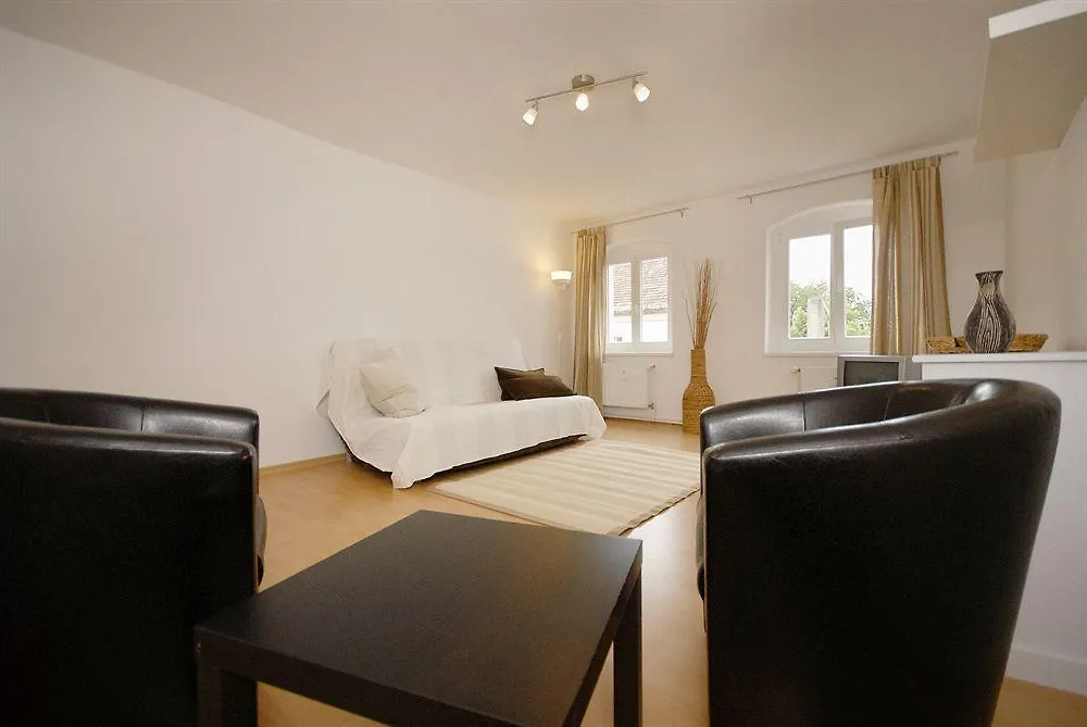 Old Town Apartments Zehdenicker Strasse Berlin