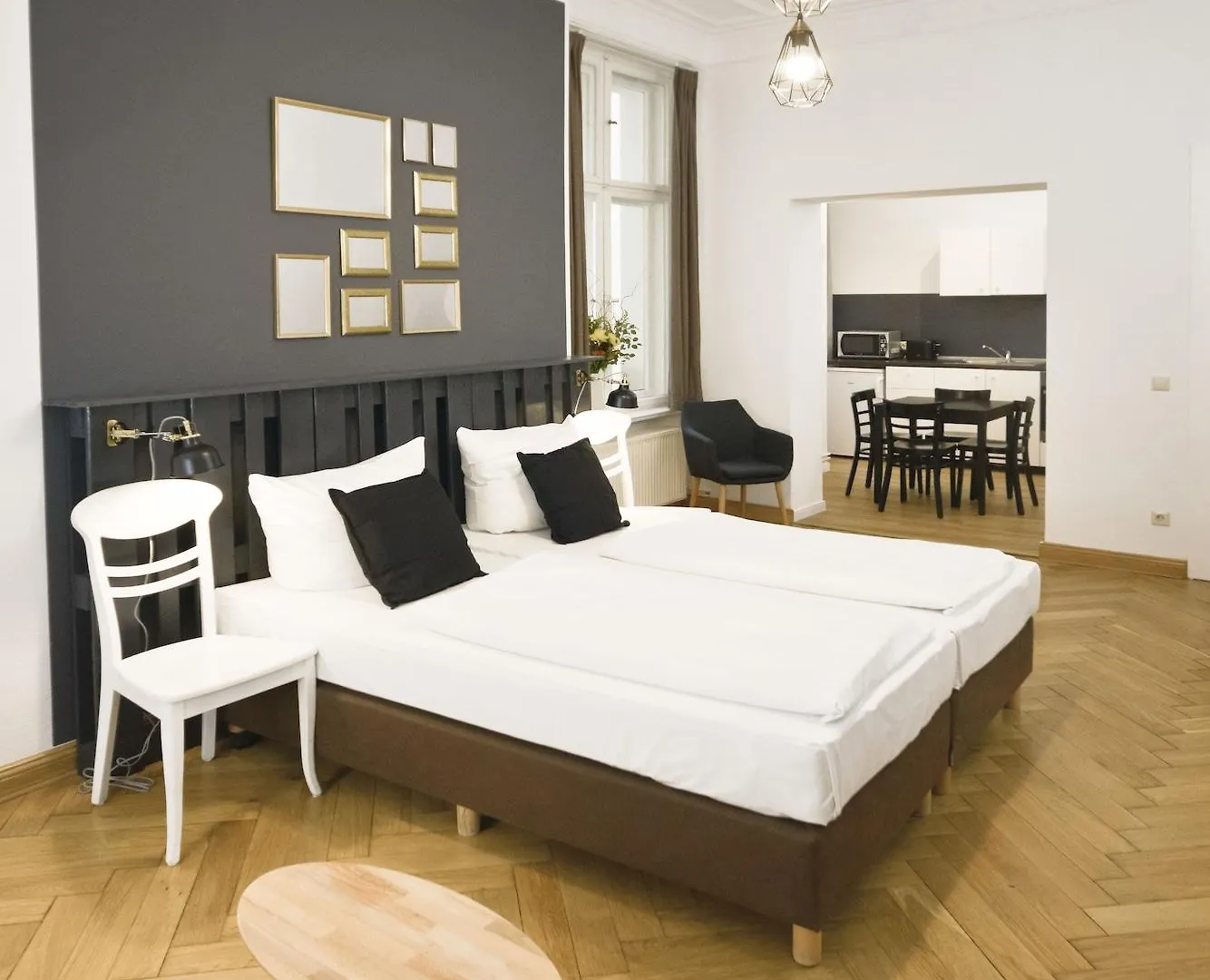 Old Town Apartments Zehdenicker Strasse Berlin