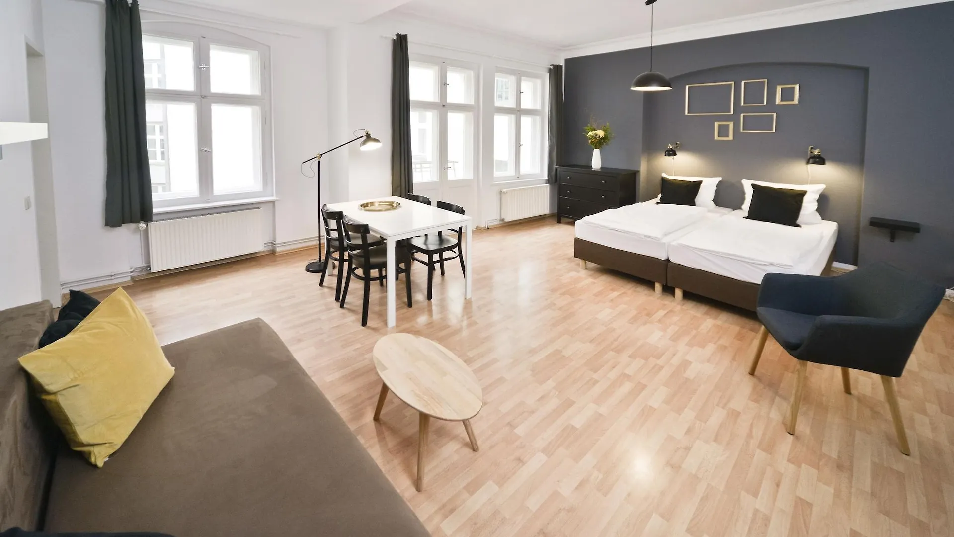 Old Town Apartments Zehdenicker Strasse Berlin